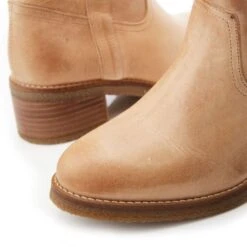 Ambrose Cream Leather 8 Ambrose Cream Leather -Gabor Sales Store ambrose cream leather p12827 84662 medium