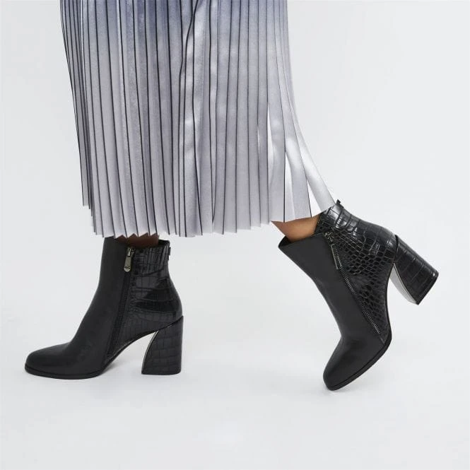 Amy W Black Porvair 3 Amy W Black Porvair - Image 3