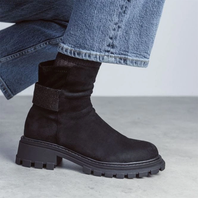 Arilen Black Alcantara 3 Arilen Black Alcantara - Image 3