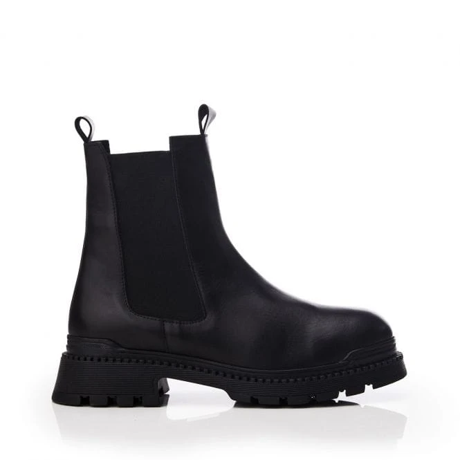 B.Spark Black Leather 1 B.Spark Black Leather