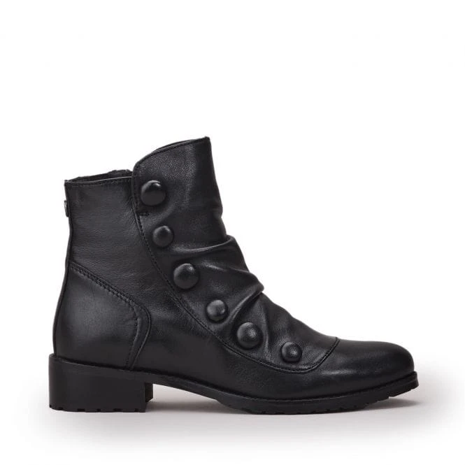 Bronwen Black Leather 1 Bronwen Black Leather