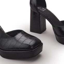 Carrlie Black Patent Mocc Croc 8 Carrlie Black Patent Mocc Croc -Gabor Sales Store carrlie black patent mocc croc p13709 90619 medium
