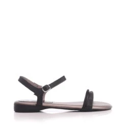 Hevels Black Leather