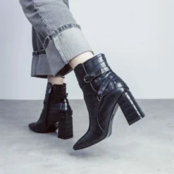 Kamina Black Patent Mocc Croc -Gabor Sales Store kamina black patent mocc croc p13685 92458 medium