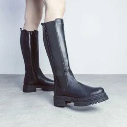 Linnea Black Leather 8 Linnea Black Leather -Gabor Sales Store linnea black leather p13849 92441 medium