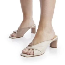 Gabor Sales Store -Gabor Sales Store maliyah off white leather p12719 87308 medium