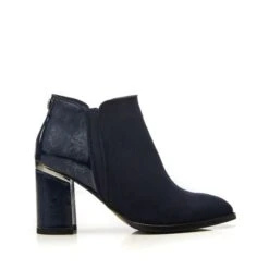 Mavis Navy Alcantara