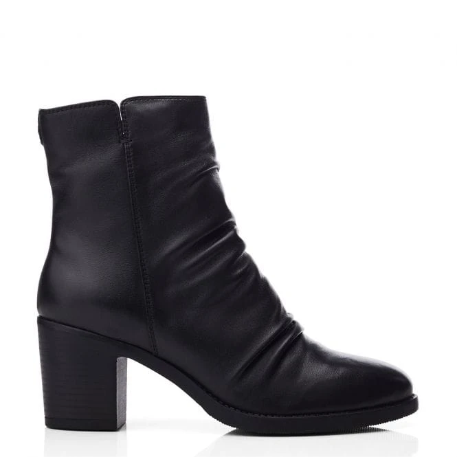 Noula Black Leather 1 Noula Black Leather