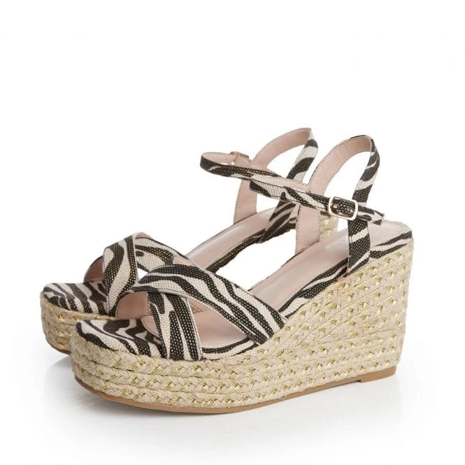 Paulina Zebra Textile 3 Paulina Zebra Textile - Image 3